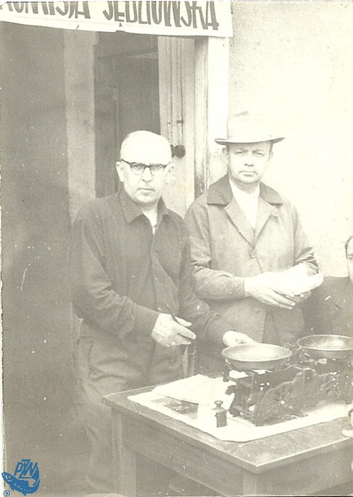 Zawody wędkarskie w dyscyplinie gruntowej na łowisku Studzienna w roku 1963.br /Autor: Materiał z archiwum: Zarządu Koła PZW Nr 45 Racibórz-Miasto.