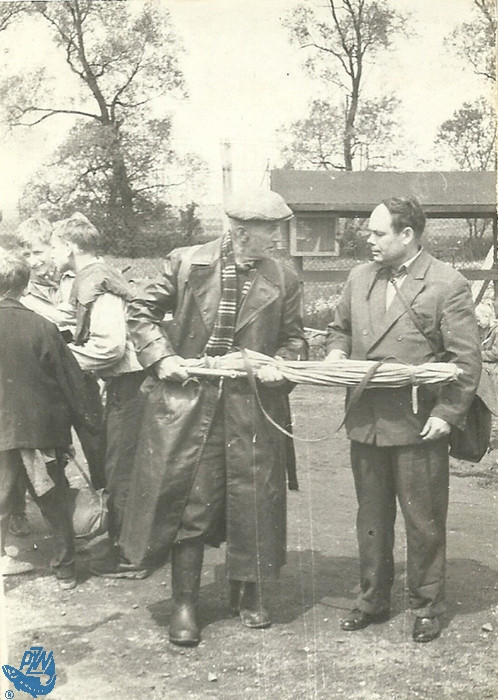 Zawody wędkarskie w dyscyplinie gruntowej na Łowisku Studzienna 1963 r.br /Autor: Materiał z archiwum: Zarządu Koła PZW Nr 45 Racibórz-Miasto.